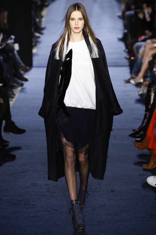 عرض اليكسي مابيل لخريف وشتاء 2016-2017