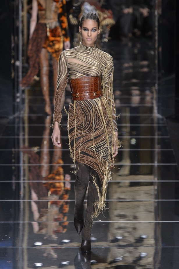 مجموعةBalmain  لخريف وشتاء 2017