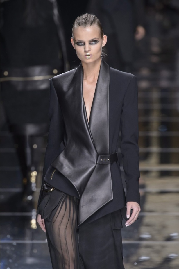 مجموعةBalmain  لخريف وشتاء 2017