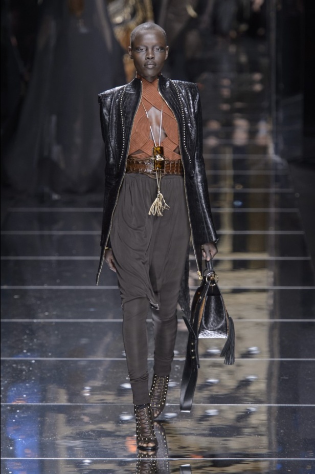 مجموعةBalmain  لخريف وشتاء 2017