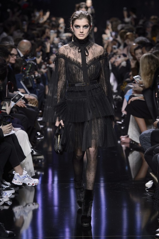 مجموعة إيلي صعب لخريف وشتاء 2017