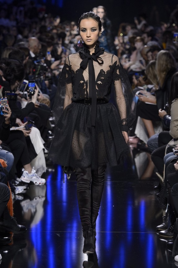 مجموعة إيلي صعب لخريف وشتاء 2017