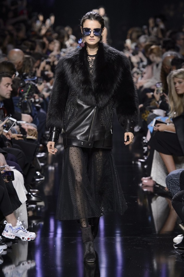 مجموعة إيلي صعب لخريف وشتاء 2017