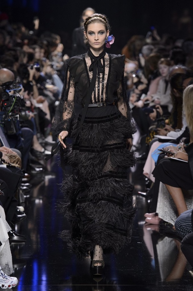 مجموعة إيلي صعب لخريف وشتاء 2017