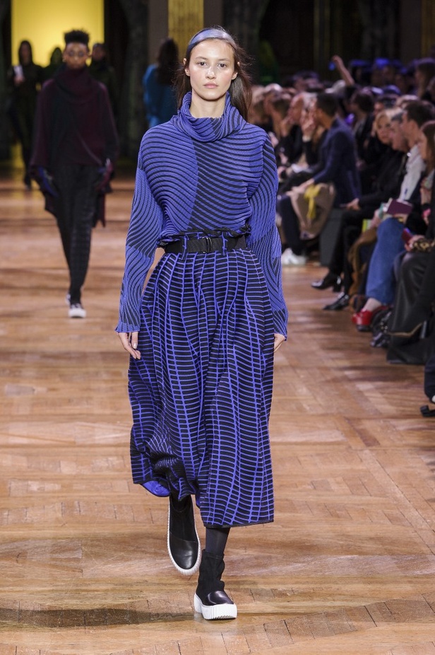 مجموعة Issey Miyake لخريف وشتاء 2017