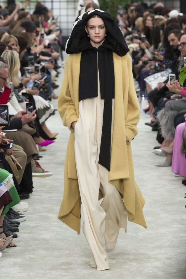 مجموعة Valentino للألبسة الجاهزة لخريف و شتاء 2018