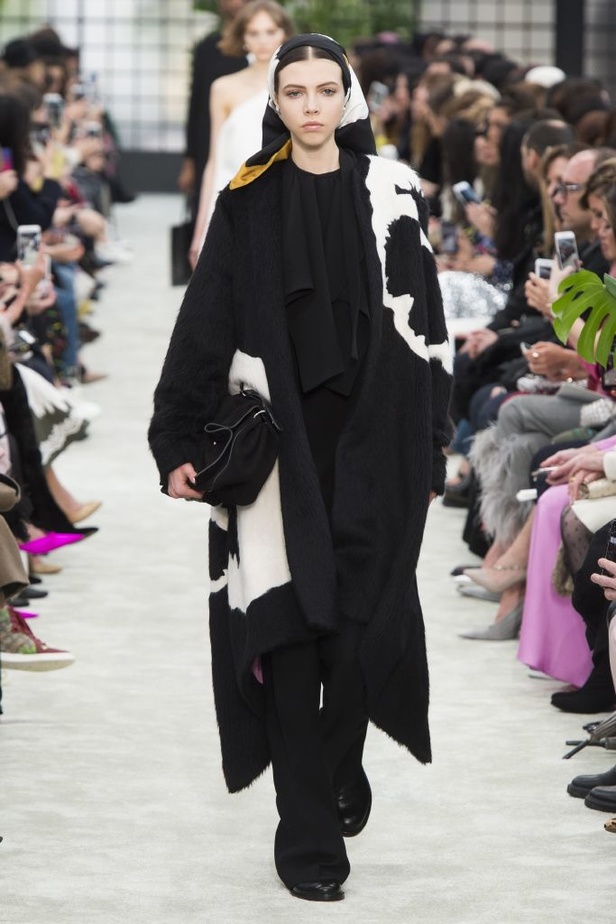 مجموعة Valentino للألبسة الجاهزة لخريف و شتاء 2018