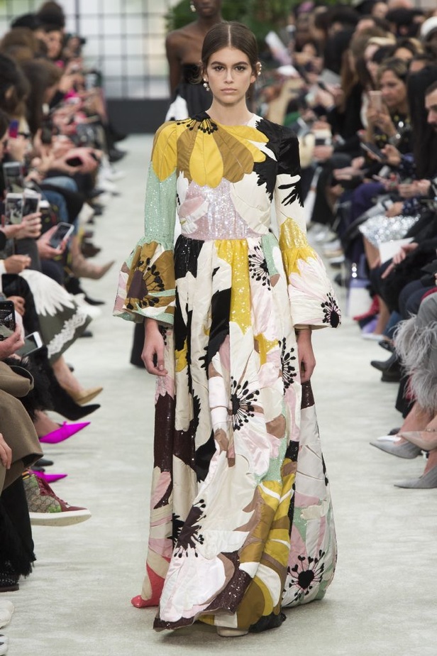 مجموعة Valentino للألبسة الجاهزة لخريف و شتاء 2018