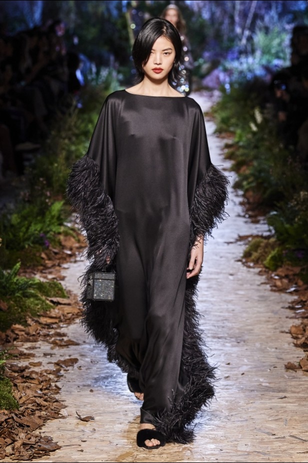 مجموعة "رالف أند روسو" Ralph & Russo لخريف وشتاء 2020 - 2021 