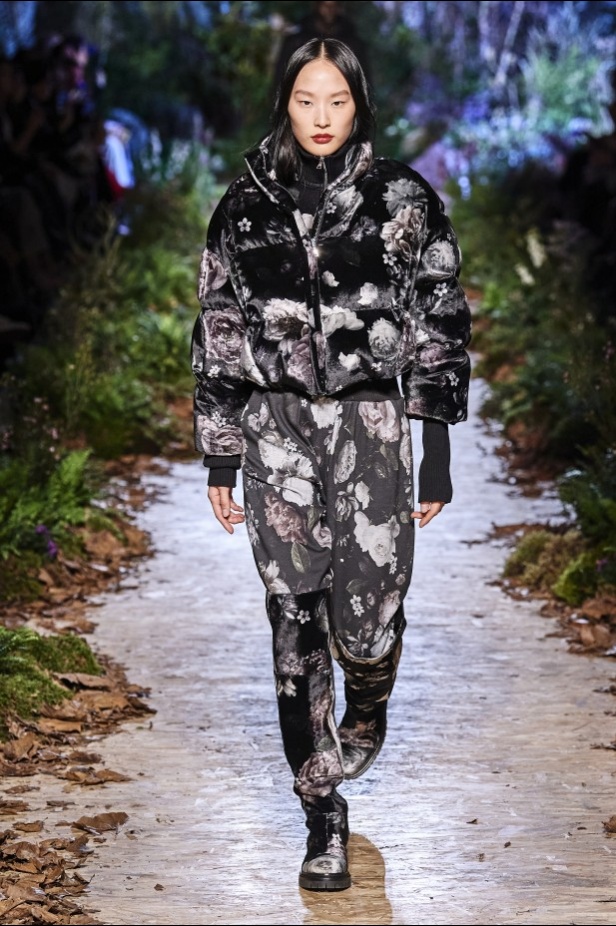 مجموعة "رالف أند روسو" Ralph & Russo لخريف وشتاء 2020 - 2021 