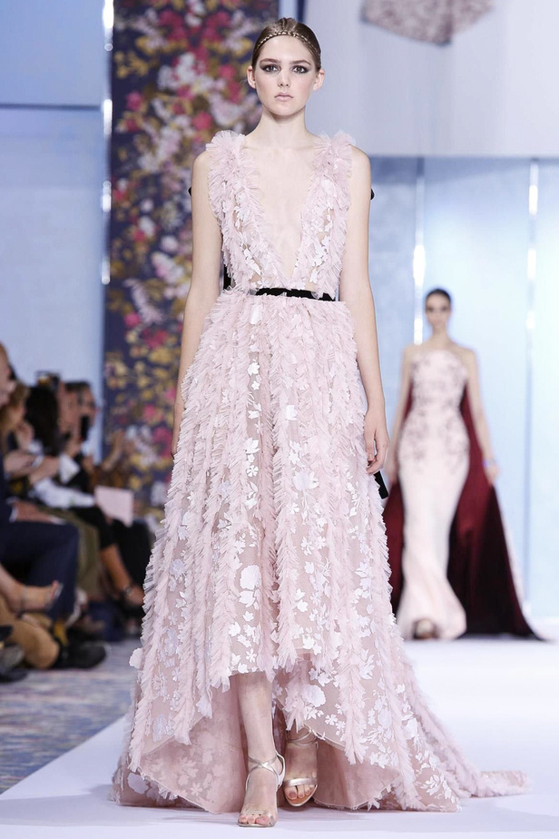 مجموعة Ralph & Russo للأزياء الراقية لخريف 2016