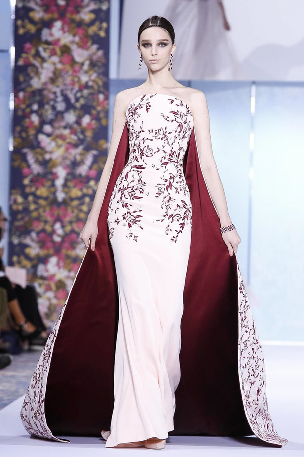 مجموعة Ralph & Russo للأزياء الراقية لخريف 2016