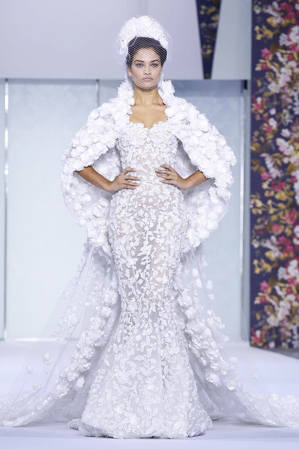 مجموعة Ralph & Russo للأزياء الراقية لخريف 2016