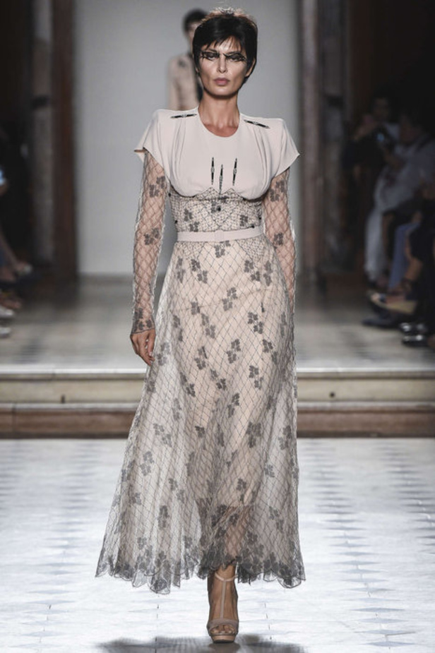 مجموعة جوليان فورنييه للهوت كوتور لموسم خريف وشتاء 2018