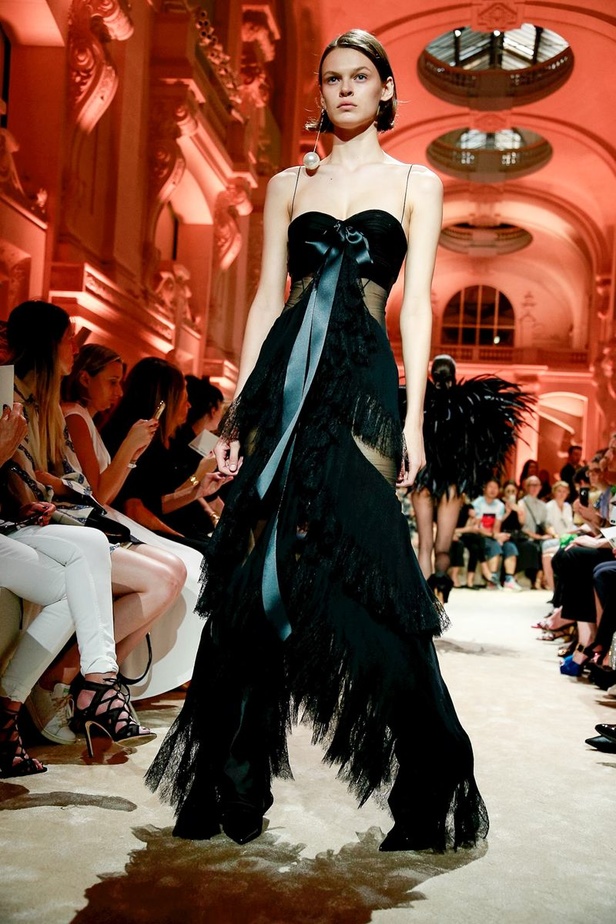 مجموعة ألكسندر فوتييه لخريف وشتاء 2018-2019 