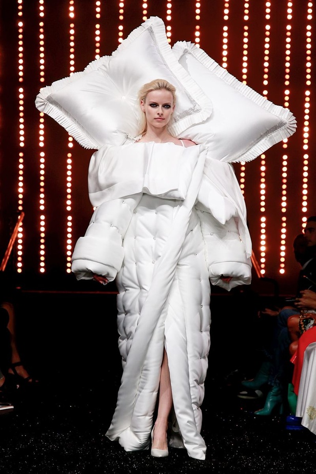 مجموعة فيكتور أند رولف لخريف وشتاء 2018-2019 