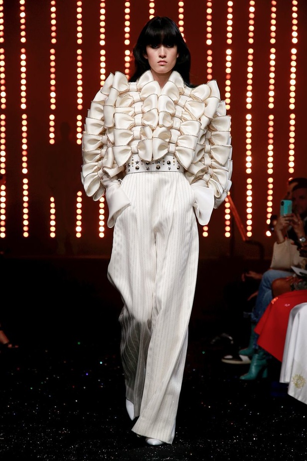 مجموعة فيكتور أند رولف لخريف وشتاء 2018-2019 