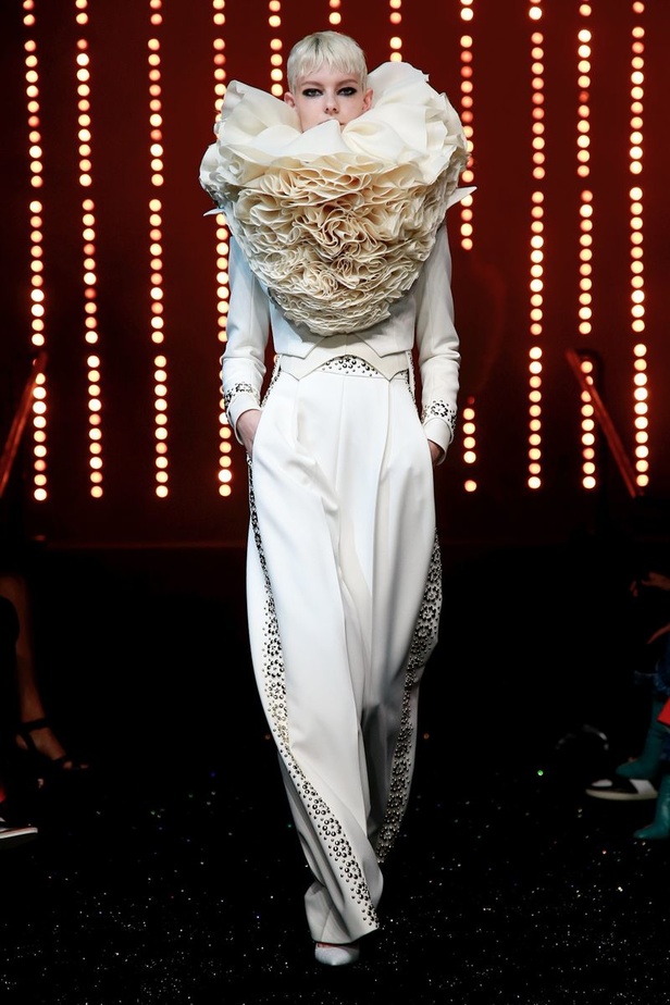 مجموعة فيكتور أند رولف لخريف وشتاء 2018-2019 