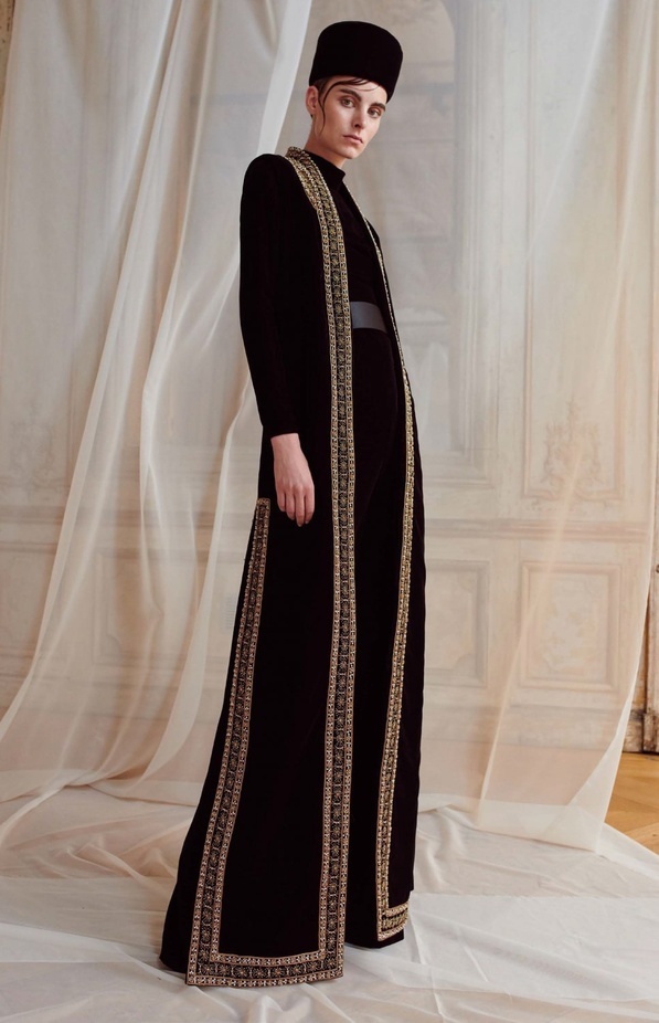 مجموعة Ashi Studio لخريف وشتاء 2018