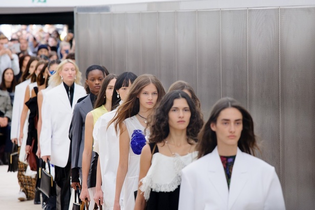 مجموعة “سيلين” لموسم ربيع وصيف 2017