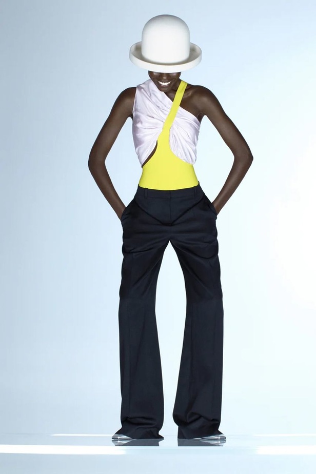 عرض ازياء مجموعة نينا ريتشي  Nina Ricci لربيع وصيف 2021 