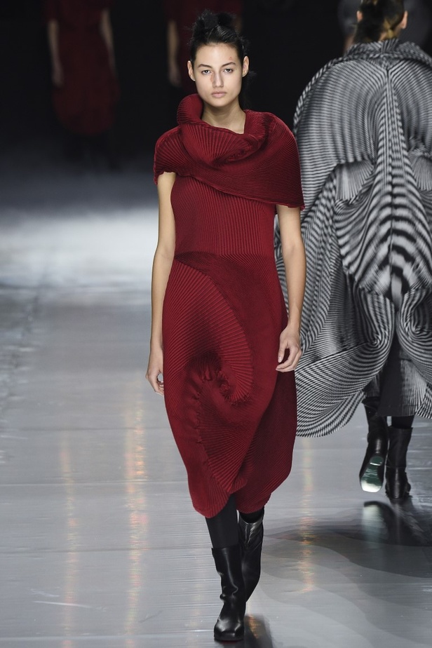 مجموعة ايسي مياكي لخريف وشتاء 2016