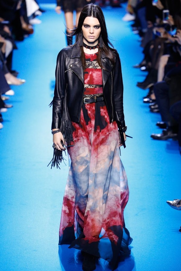 مجموعة ايلي صعب للألبسة الجاهزة لخريف وشتاء 2016-2017