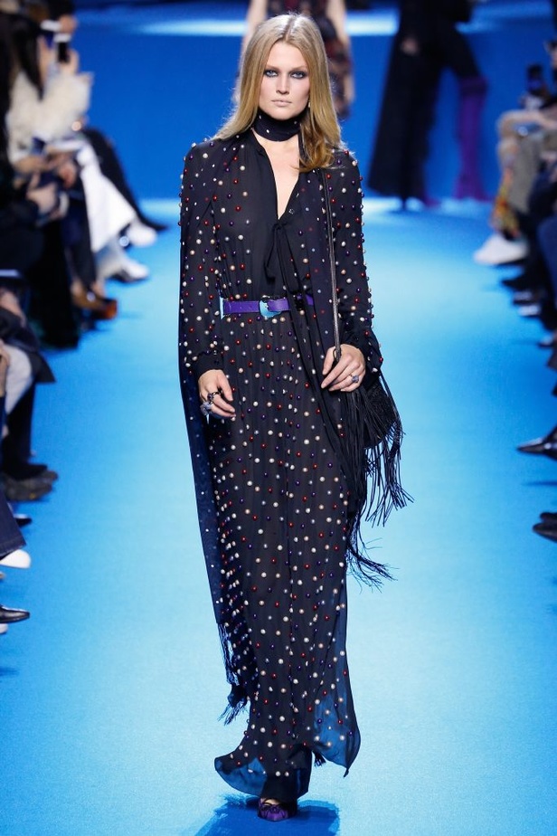 مجموعة ايلي صعب للألبسة الجاهزة لخريف وشتاء 2016-2017