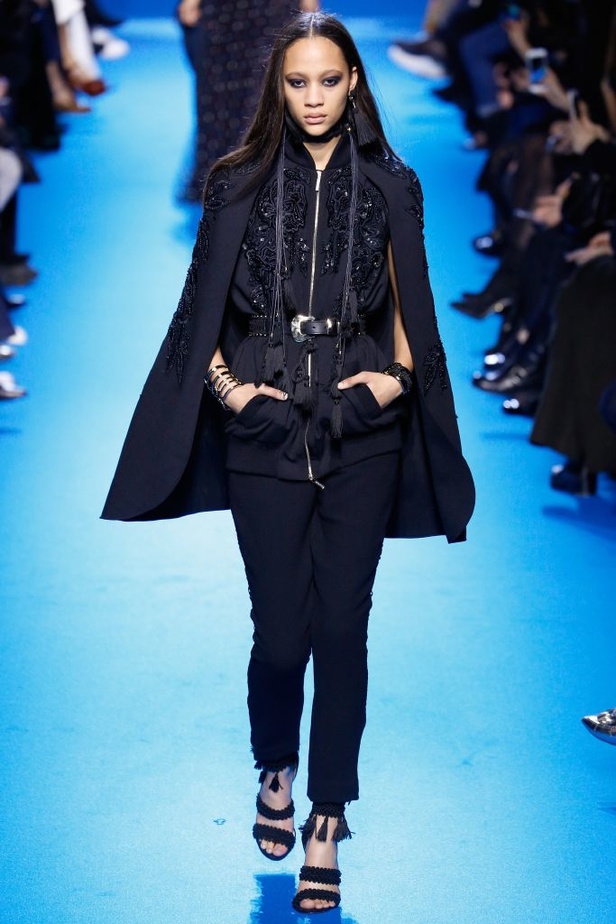 مجموعة ايلي صعب للألبسة الجاهزة لخريف وشتاء 2016-2017