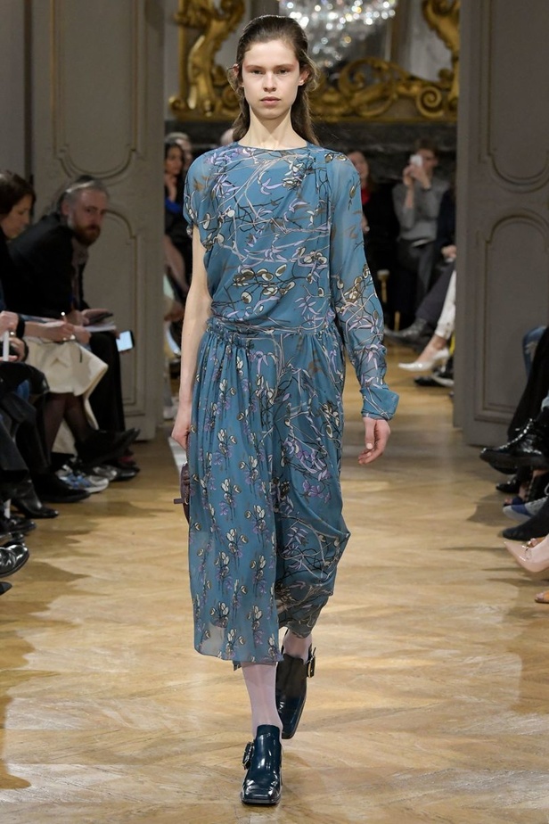 مجموعة جون غاليانو لموسم خريف وشتاء 2017-2018