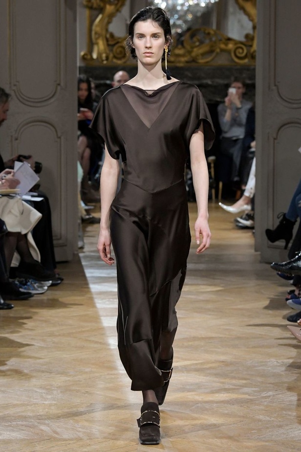 مجموعة جون غاليانو لموسم خريف وشتاء 2017-2018