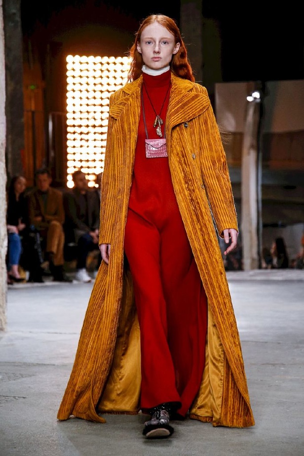 عرض ازياء جيامباتيستا فالي لموسم خريف وشتاء 2018