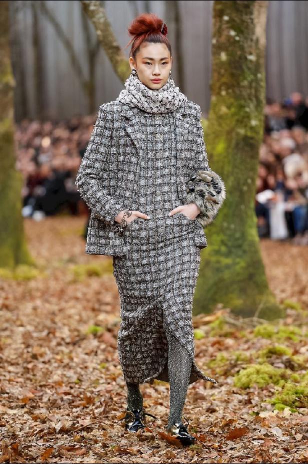 مجموعة شانيل لخريف 2018 تنقلنا الى أحضان الطبيعة الخلابة