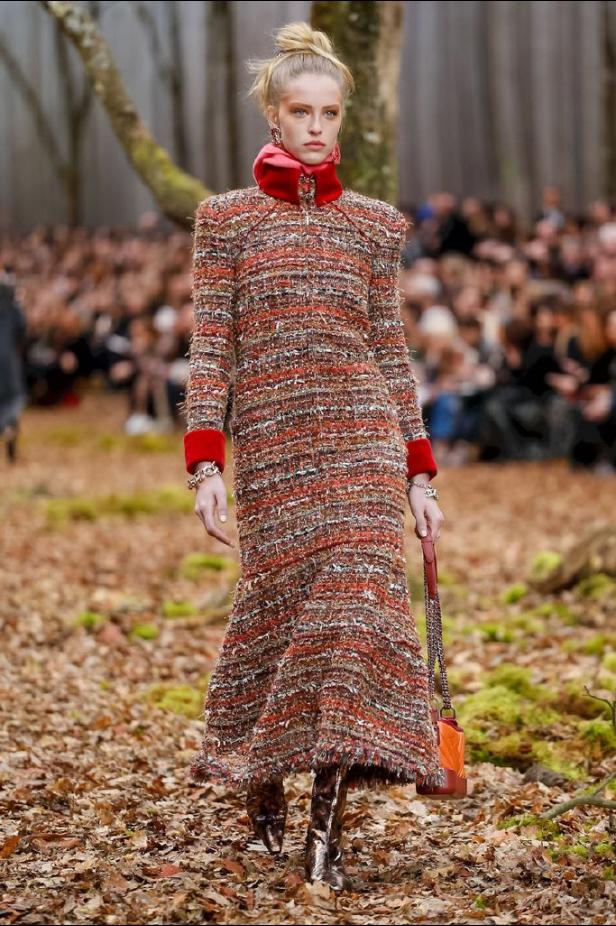 مجموعة شانيل لخريف 2018 تنقلنا الى أحضان الطبيعة الخلابة