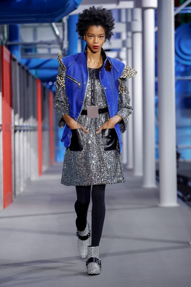 عرض أزياء لويس فويتون لخريف وشتاء 2019