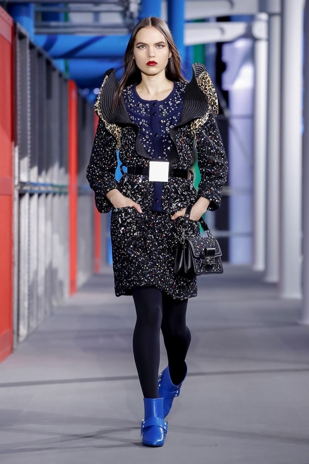 عرض أزياء لويس فويتون لخريف وشتاء 2019