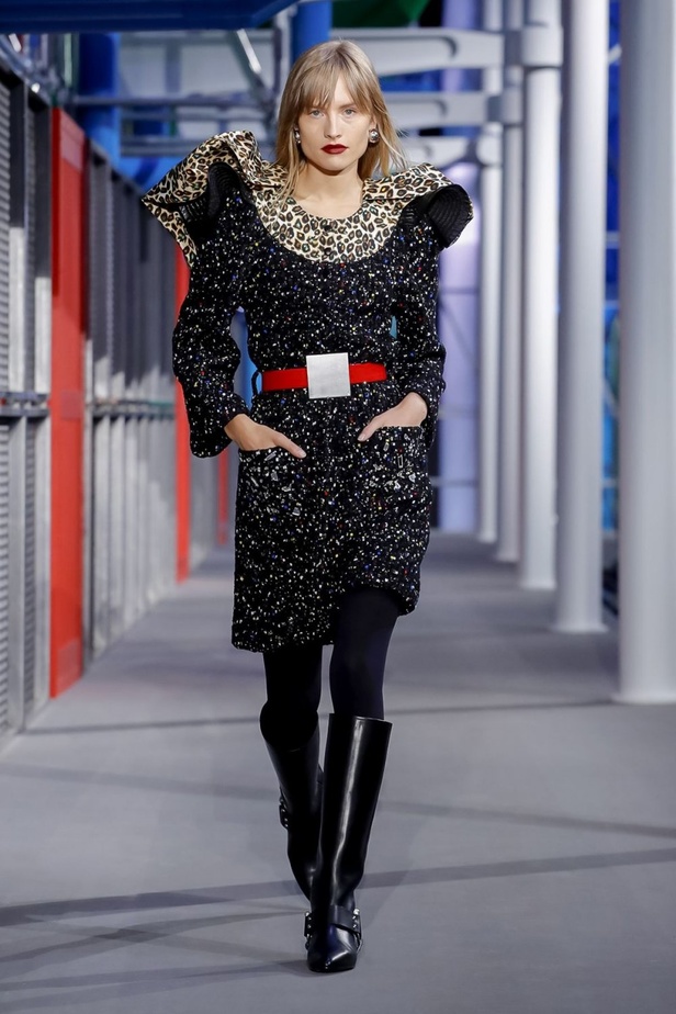 عرض أزياء لويس فويتون لخريف وشتاء 2019