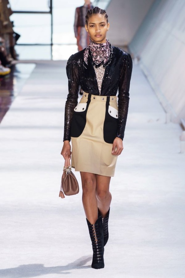 مجموعة Giambattista Valli للألبسة الجاهزة لخريف 2019