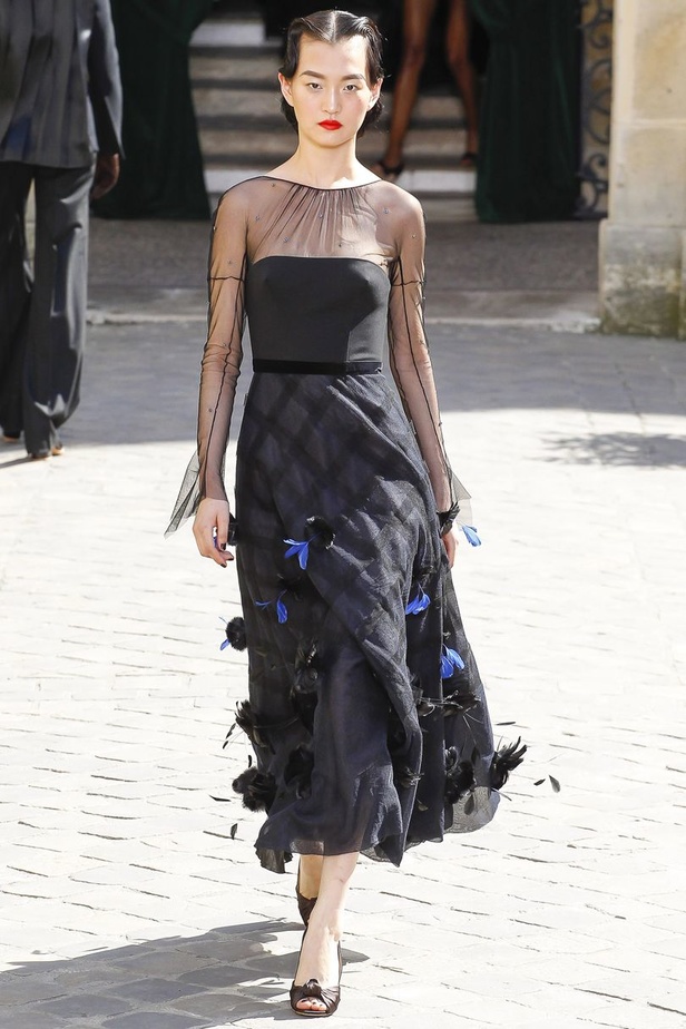 مجموعة "يوليانا سيرجينكو" للهوت كوتور لموسم خريف 2017