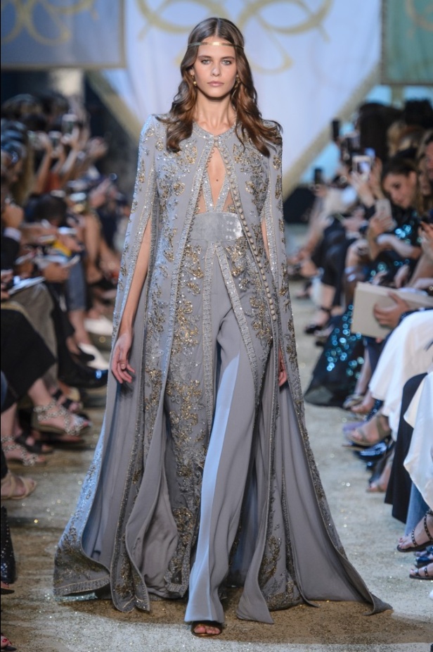 مجموعة ايلي صعب الملكية ضمن أسبوع الموضة في باريس 