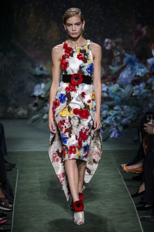 مجموعة Fendi من الألبسة الفاخرة لخريف وشتاء 2017