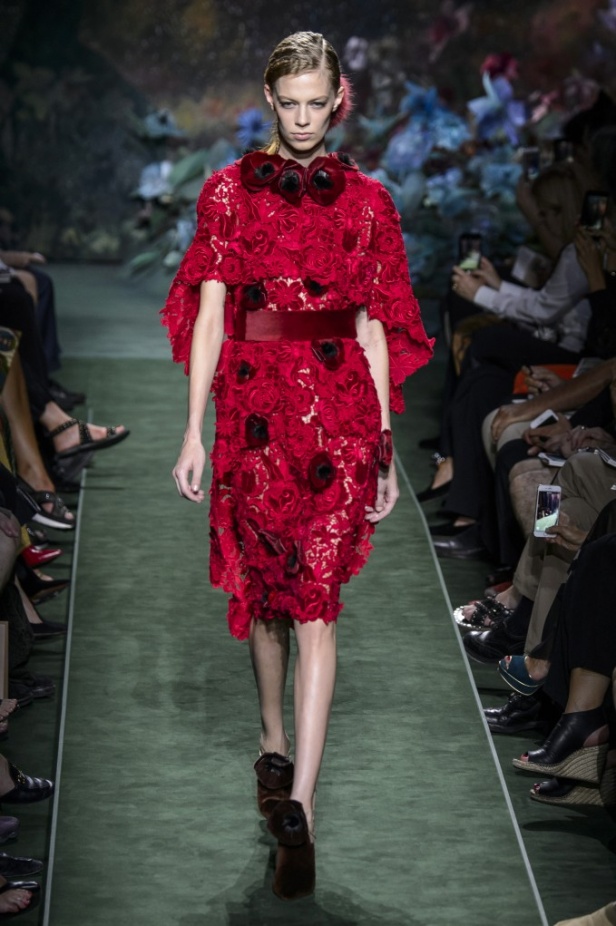 مجموعة Fendi من الألبسة الفاخرة لخريف وشتاء 2017