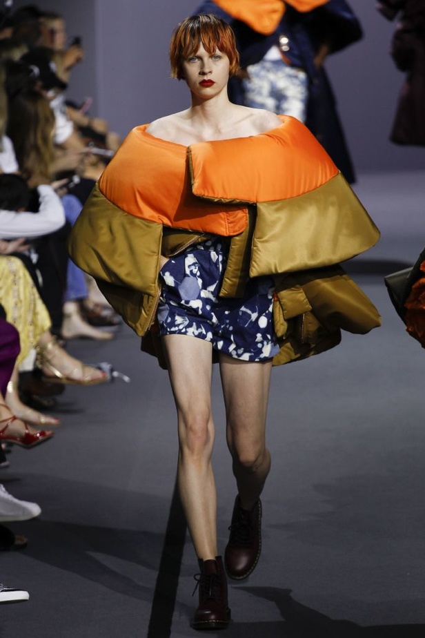 مجموعة Viktor & Rolf للأزياء الراقية لخريف 2018 !