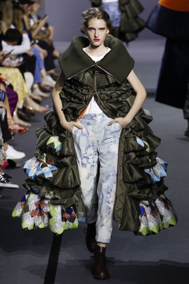 مجموعة Viktor & Rolf للأزياء الراقية لخريف 2018 !