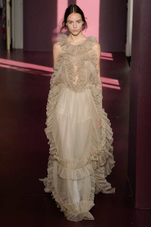 مجموعة فالنتينو للهوت كوتور لموسم خريف وشتاء 2018