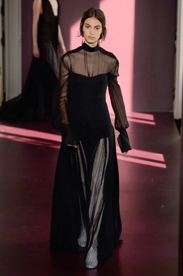 مجموعة فالنتينو للهوت كوتور لموسم خريف وشتاء 2018