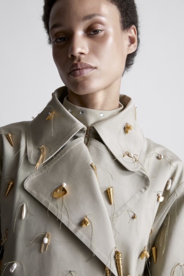 أحدث عروض أزياء مجموعة ميزون ربيع كيروز في أسبوع باريس للهوت كوتور