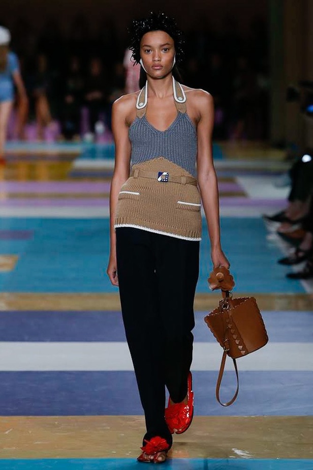 مجموعة Miu Miu لربيع وصيف ٢٠١٧ !