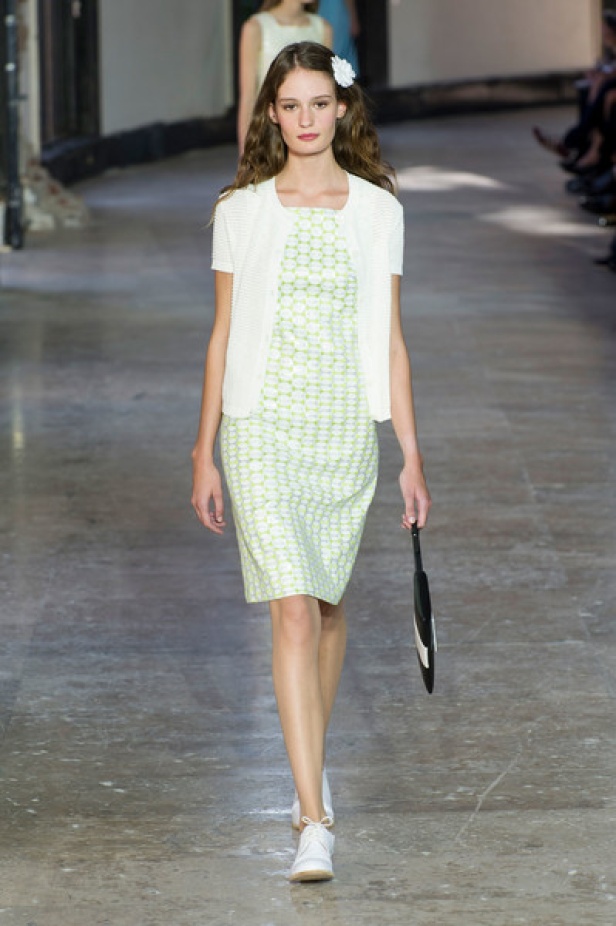 مجموعة AGNES B لموسم ربيع وصيف 2017