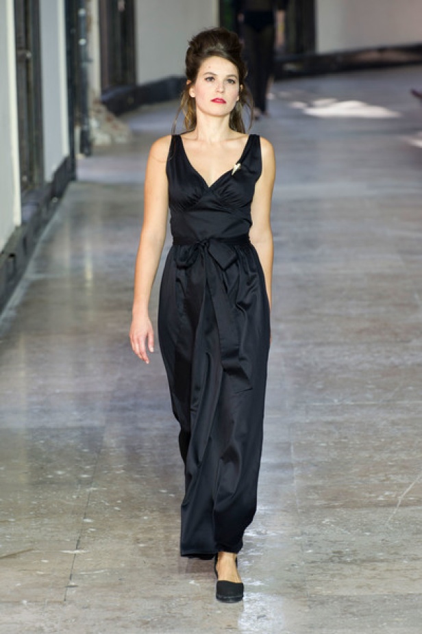 مجموعة AGNES B لموسم ربيع وصيف 2017